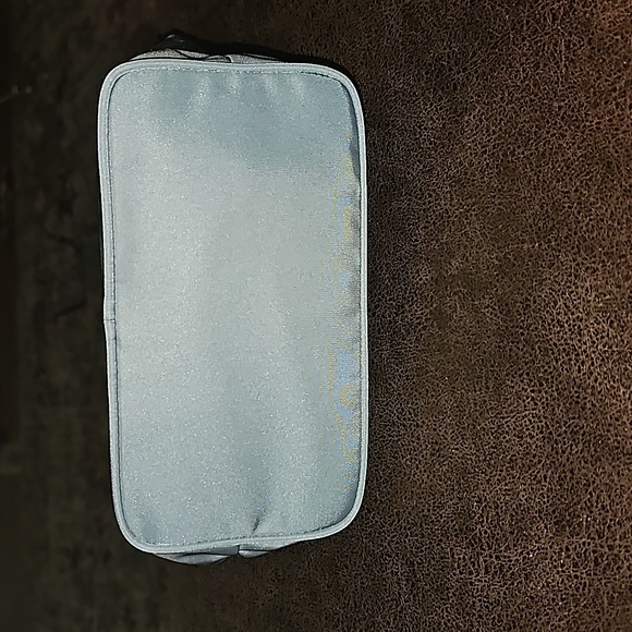 Vintage PRADA Tessuto handbag. Pristine Condition! - Picture 3 of 9